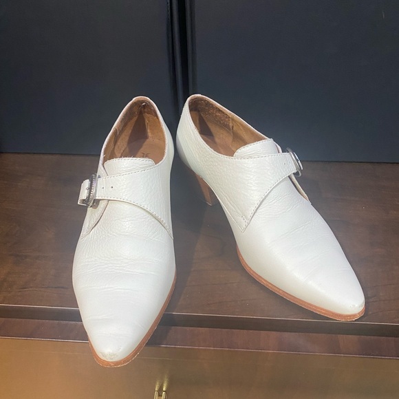Frye Shoes - Picture 1 of 7